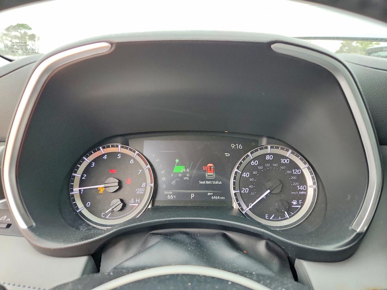 2023 TOYOTA HIGHLANDER XLE photo 9
