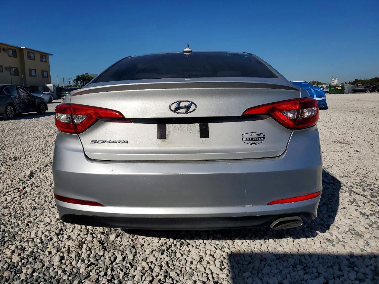 2016 HYUNDAI SONATA SE photo 6