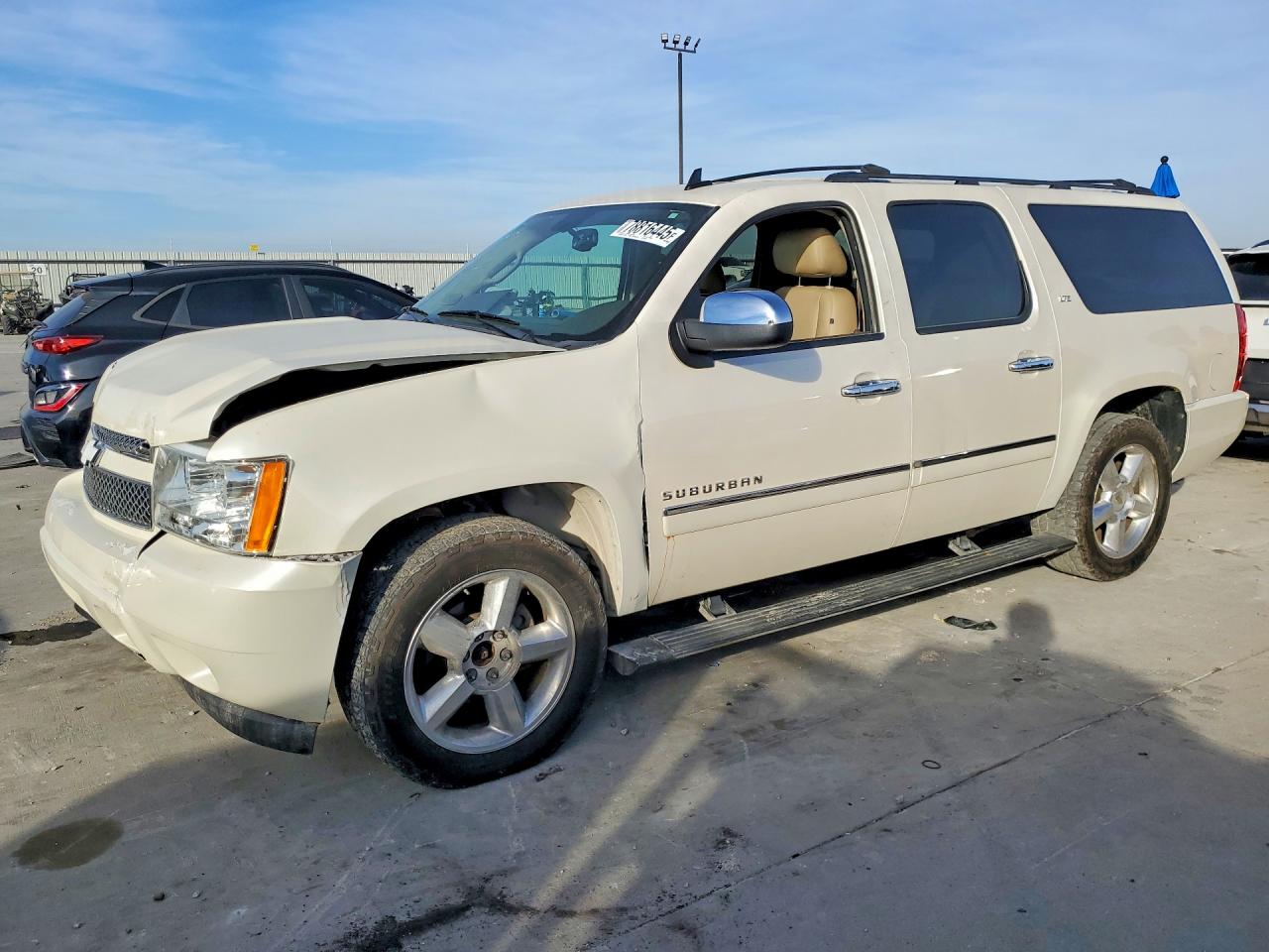 2013 CHEVROLET SUBURBAN