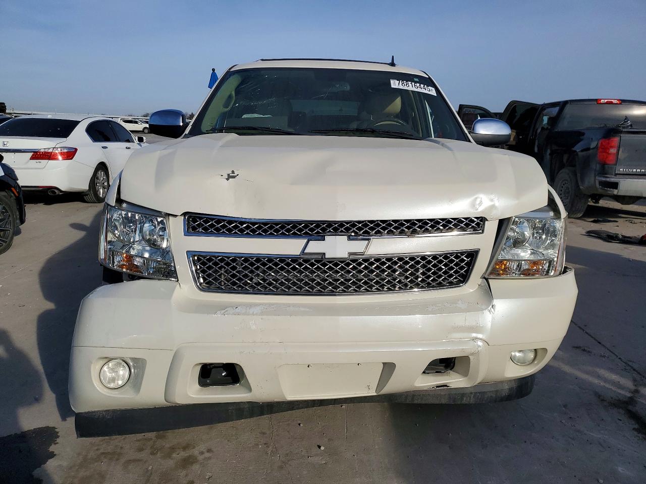 2013 CHEVROLET SUBURBAN K1500 LTZ photo 13