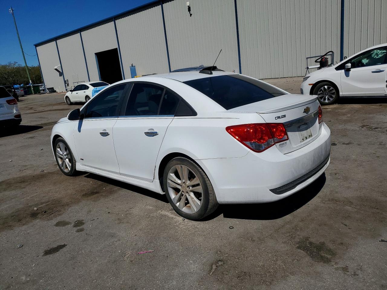 2015 CHEVROLET CRUZE LTZ photo 5