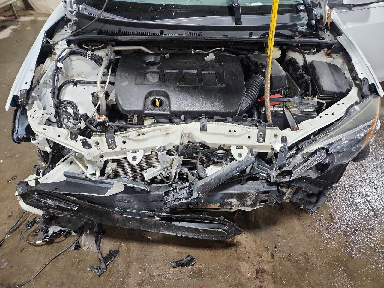 2018 TOYOTA COROLLA L photo 11