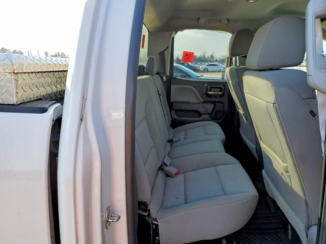 2018 CHEVROLET SILVERADO K1500 photo 19