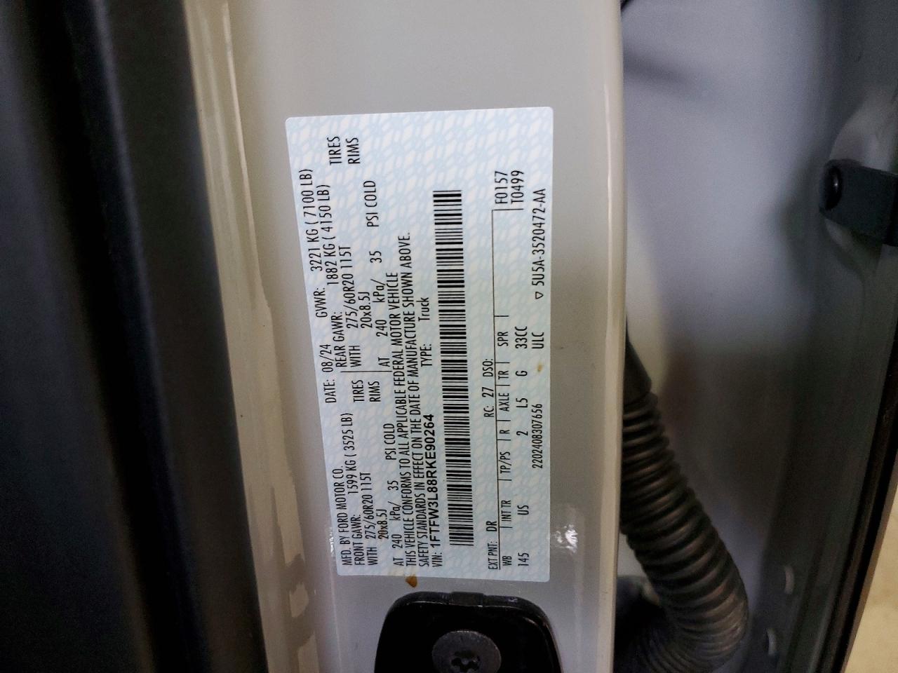 2024 FORD F150 XLT photo 34