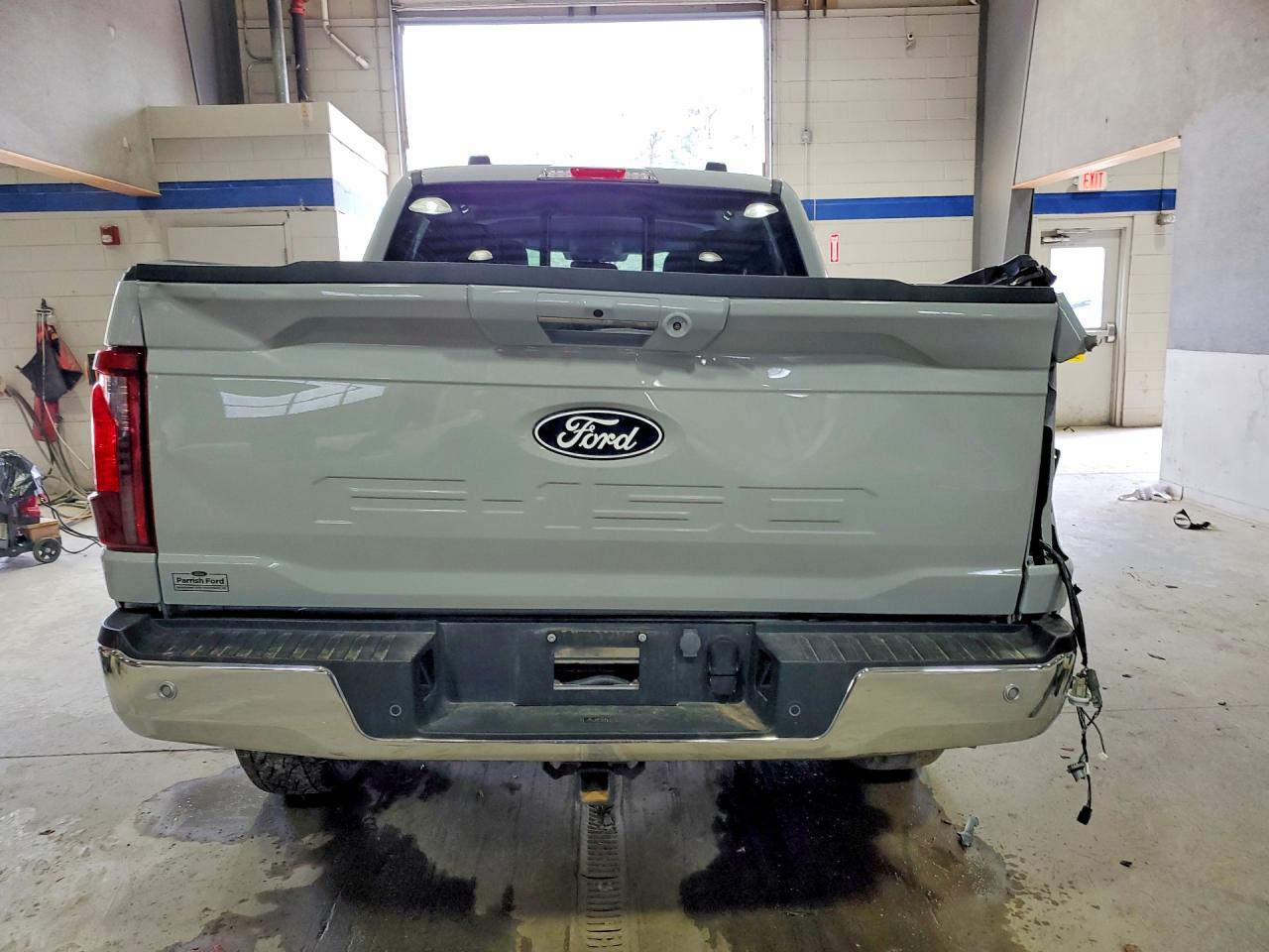 2024 FORD F150 XLT photo 16