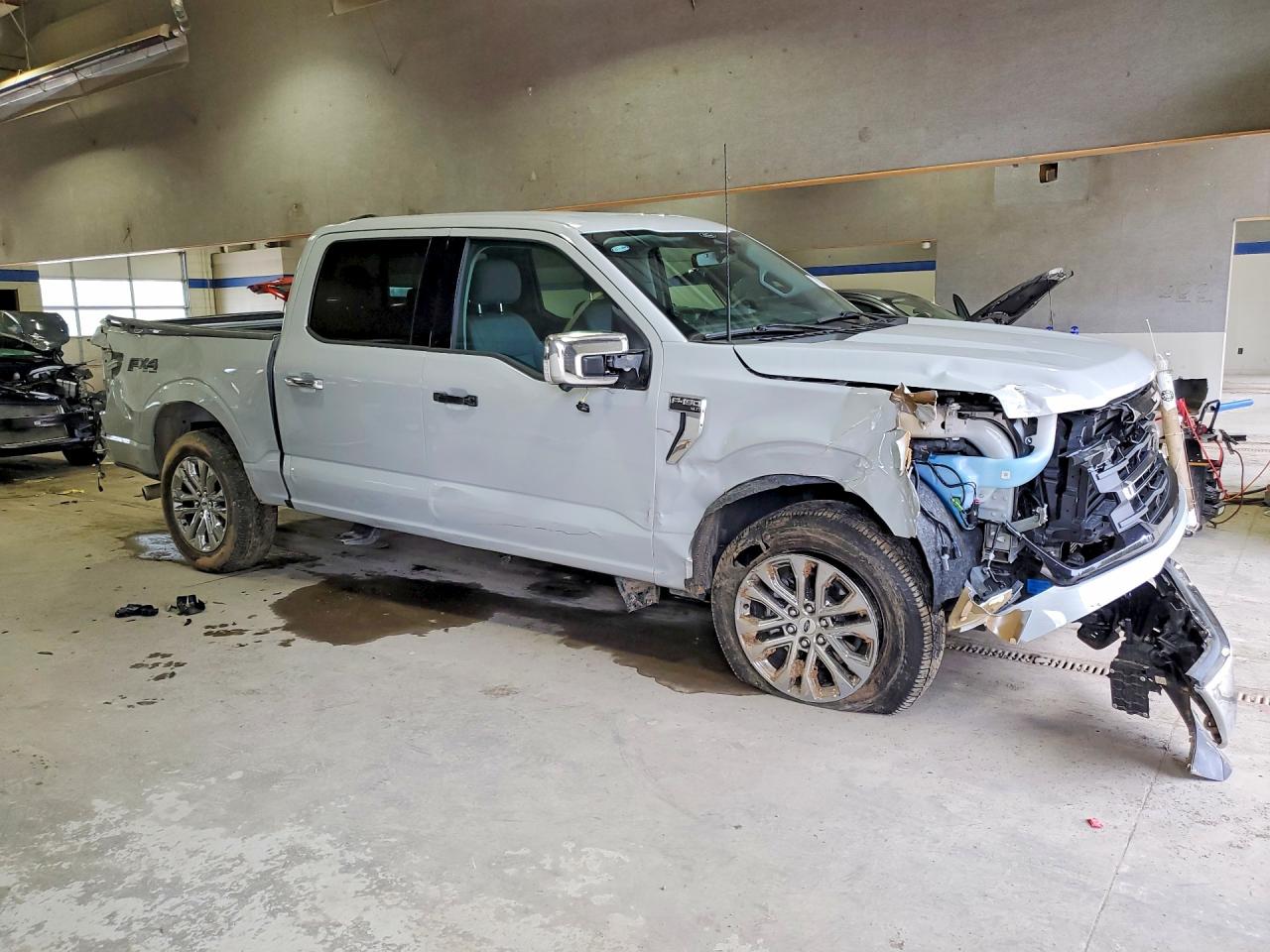 2024 FORD F150 XLT photo 10