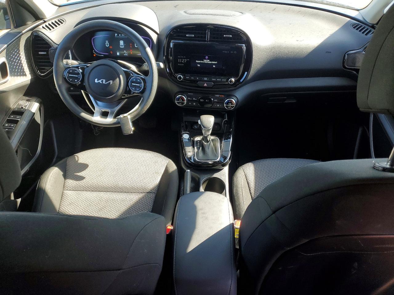 2025 KIA SOUL S photo 8