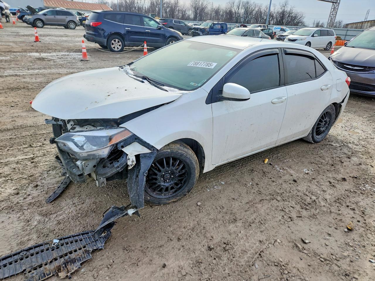 2015 TOYOTA COROLLA