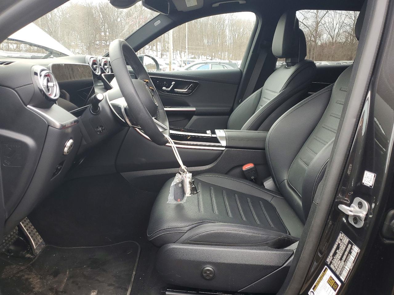 2025 MERCEDES-BENZ GLC 300 4MATIC photo 19