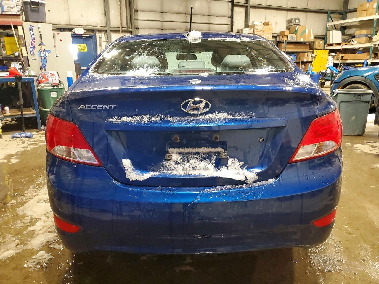 2017 HYUNDAI ACCENT SE photo 6