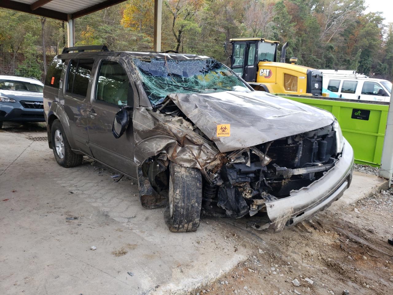 2006 NISSAN PATHFINDER LE photo 4