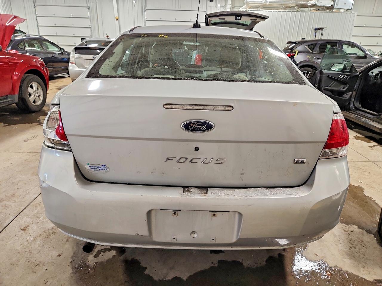2008 FORD FOCUS SE photo 6
