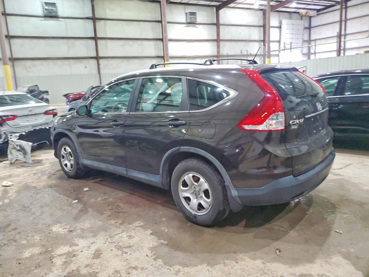 2014 HONDA CR-V LX photo 2