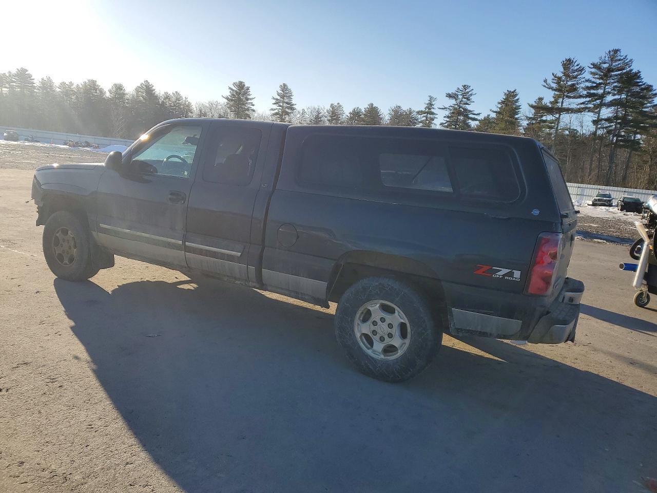 2003 CHEVROLET SILVERADO K1500 photo 2