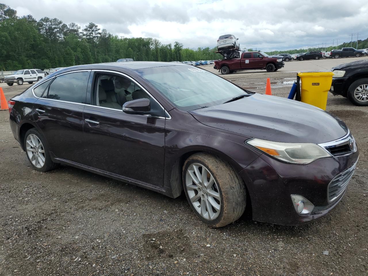 2013 TOYT AVALON photo 7