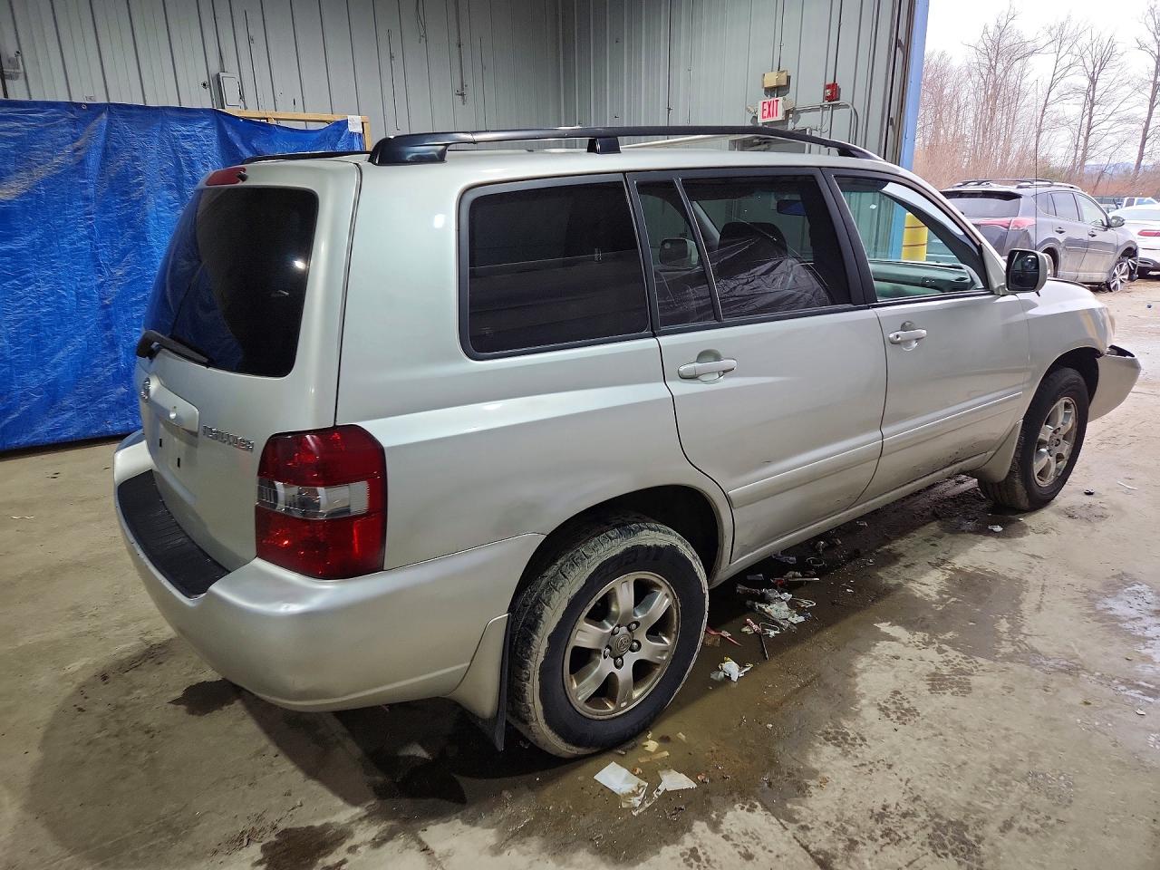 2005 TOYOTA HIGHLANDER BASE photo 5