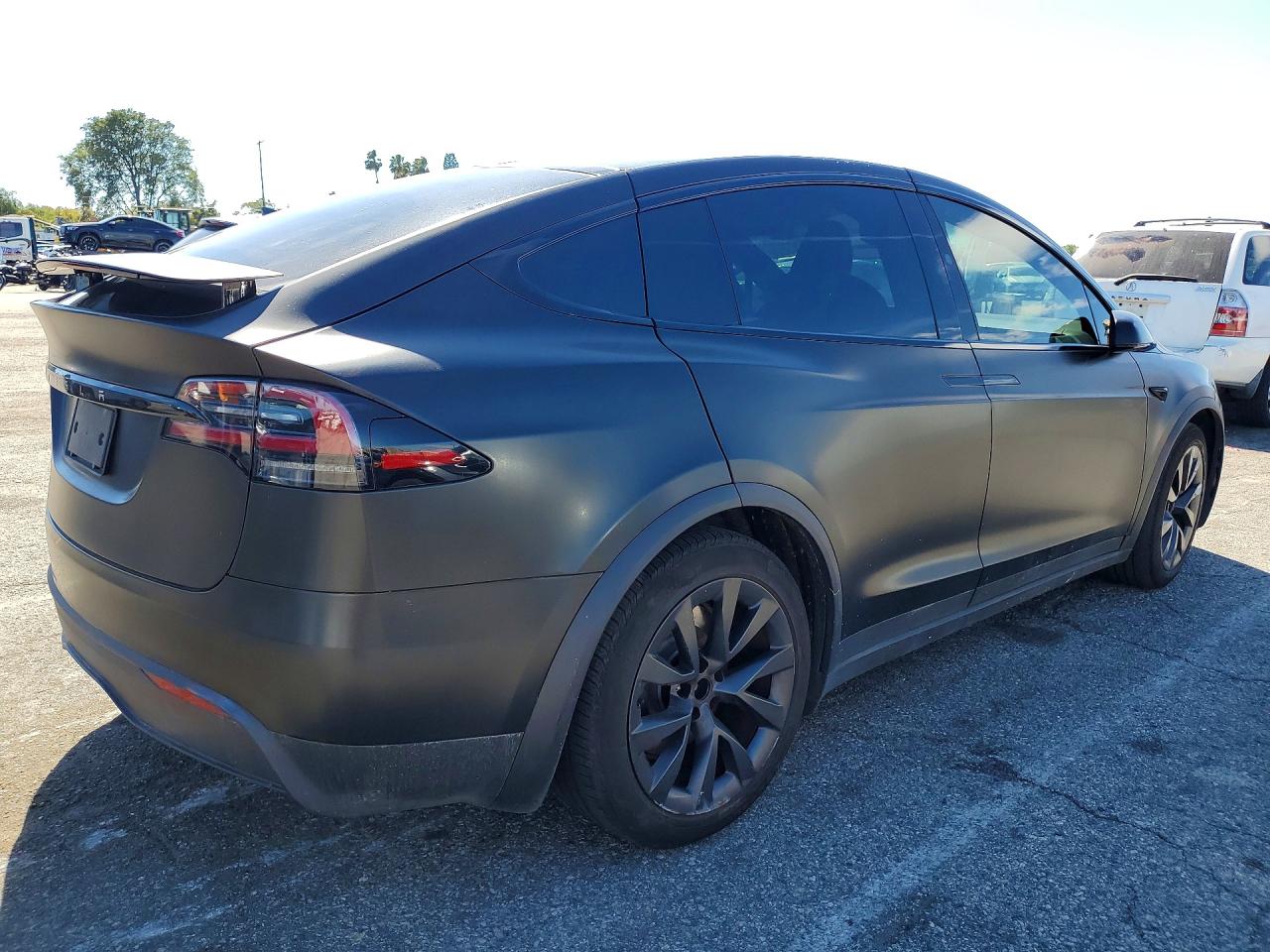 2024 TESLA MODEL X photo 5