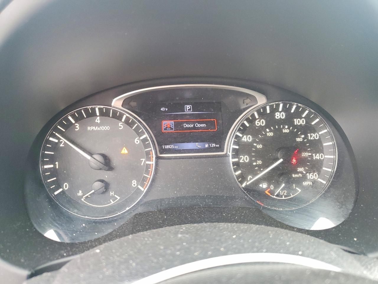 2017 NISSAN ALTIMA 2.5 SV photo 9