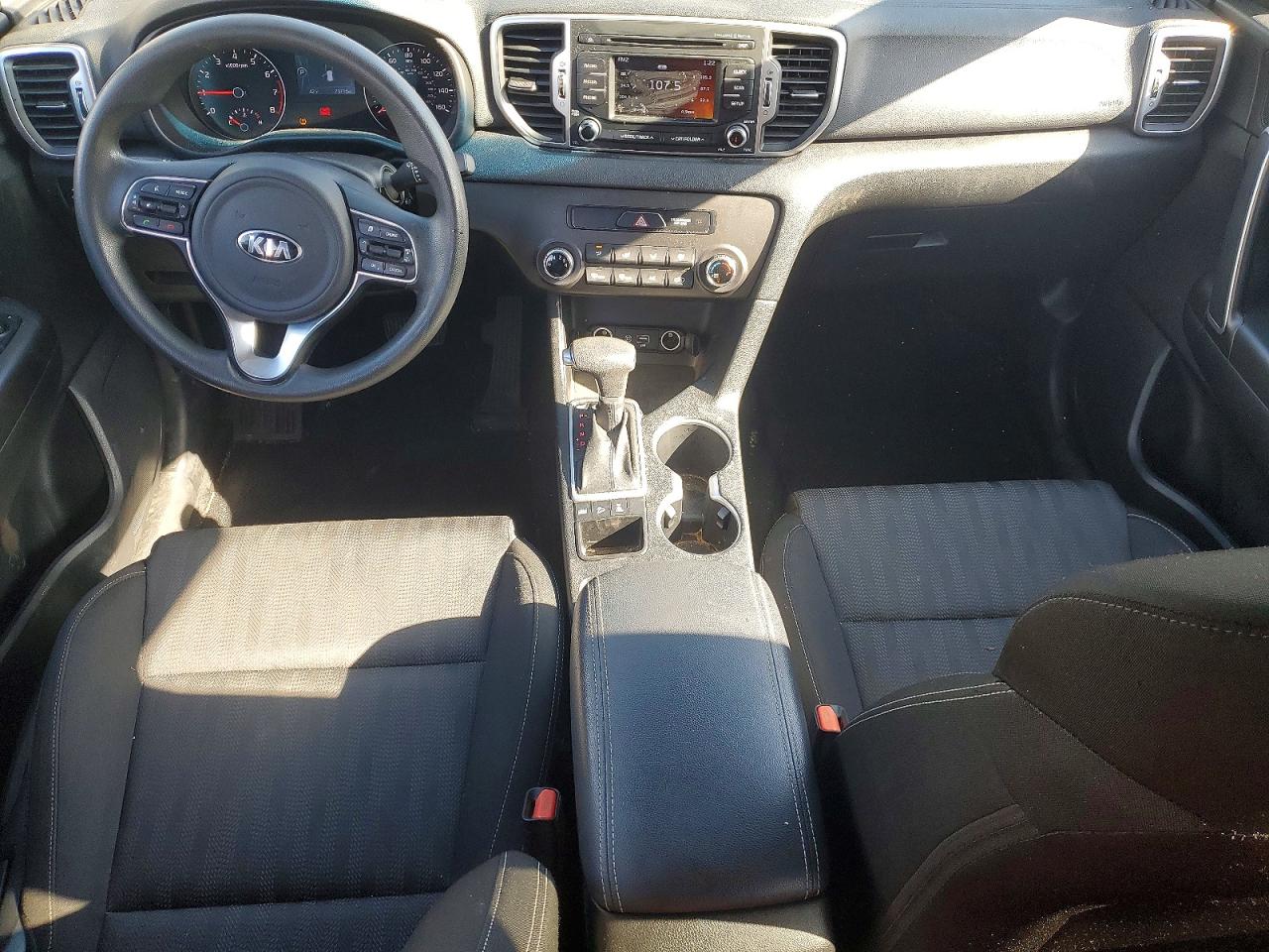 2017 KIA SPORTAGE LX photo 8