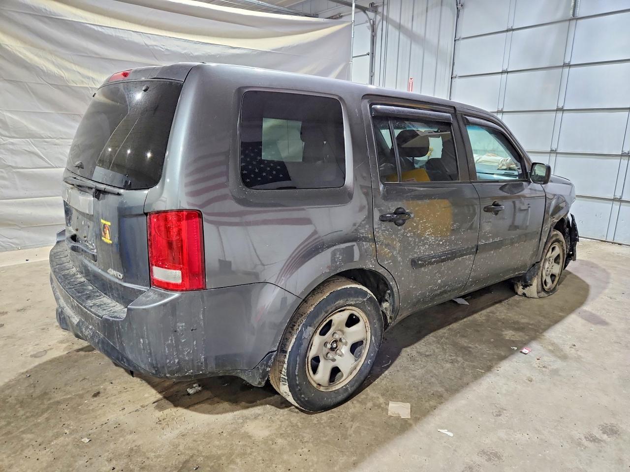 2013 HONDA PILOT LX photo 3