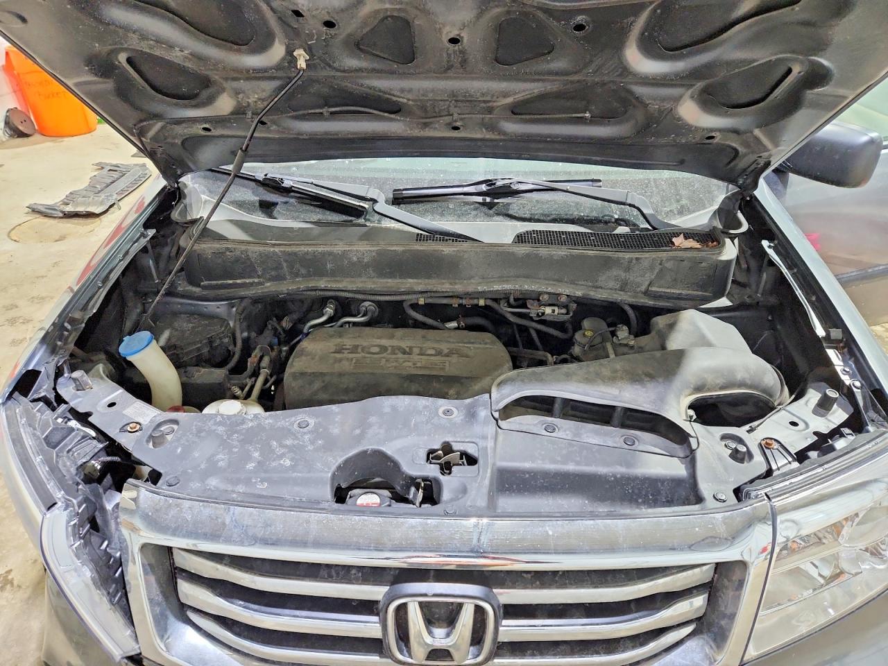 2013 HONDA PILOT LX photo 12