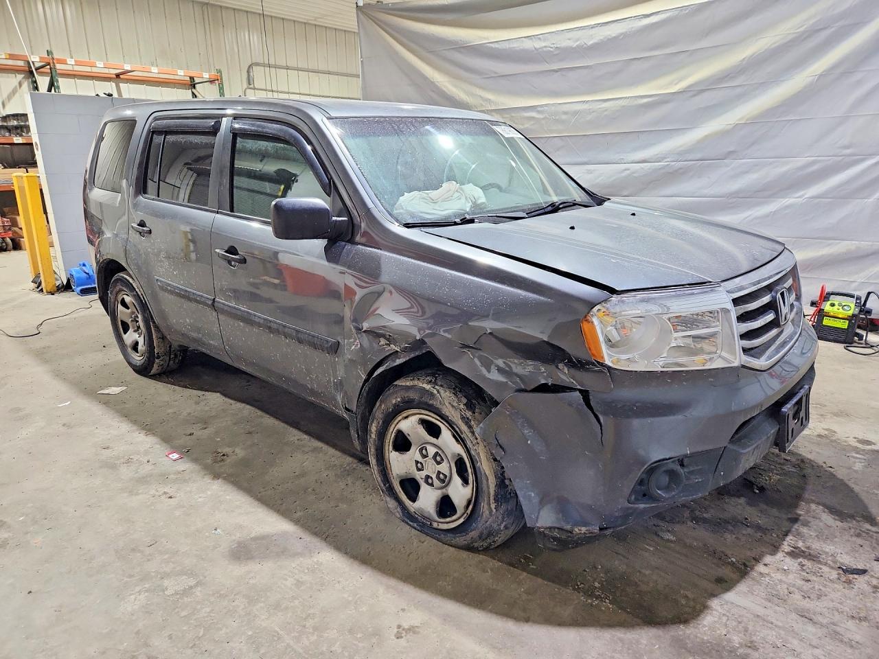 2013 HONDA PILOT LX photo 4
