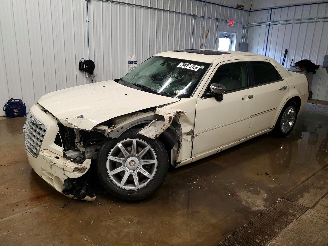 2005 CHRYSLER 300C