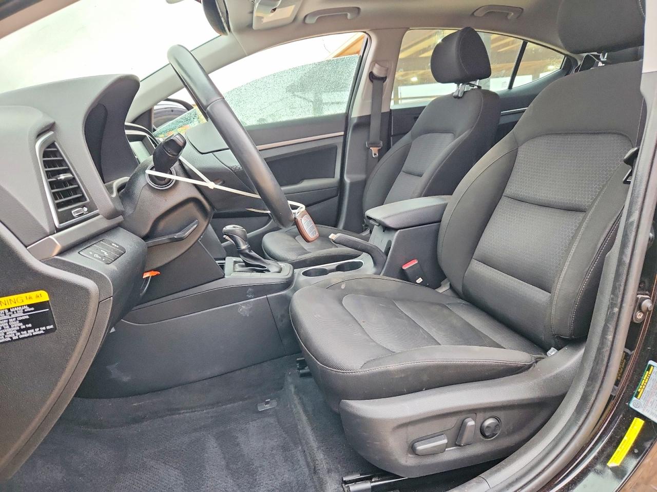 2017 HYUNDAI ELANTRA VALUE EDITION photo 19