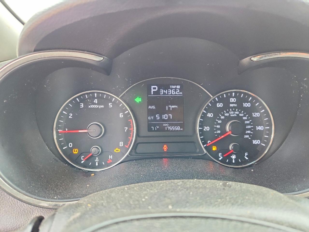 2017 KIA FORTE LX photo 25