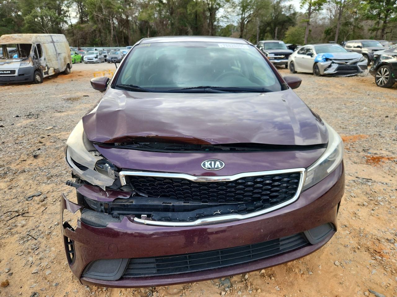2017 KIA FORTE LX photo 13