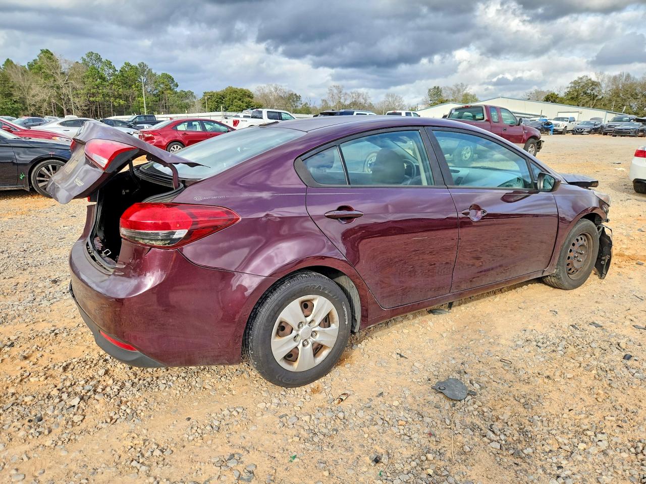2017 KIA FORTE LX photo 7