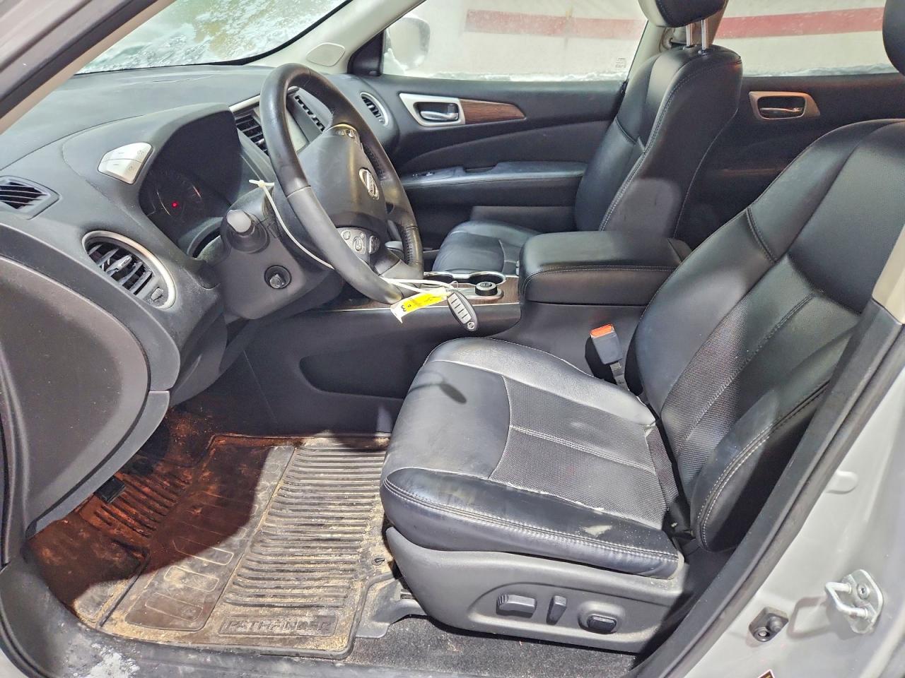 2017 NISSAN PATHFINDER PLATINUM photo 7