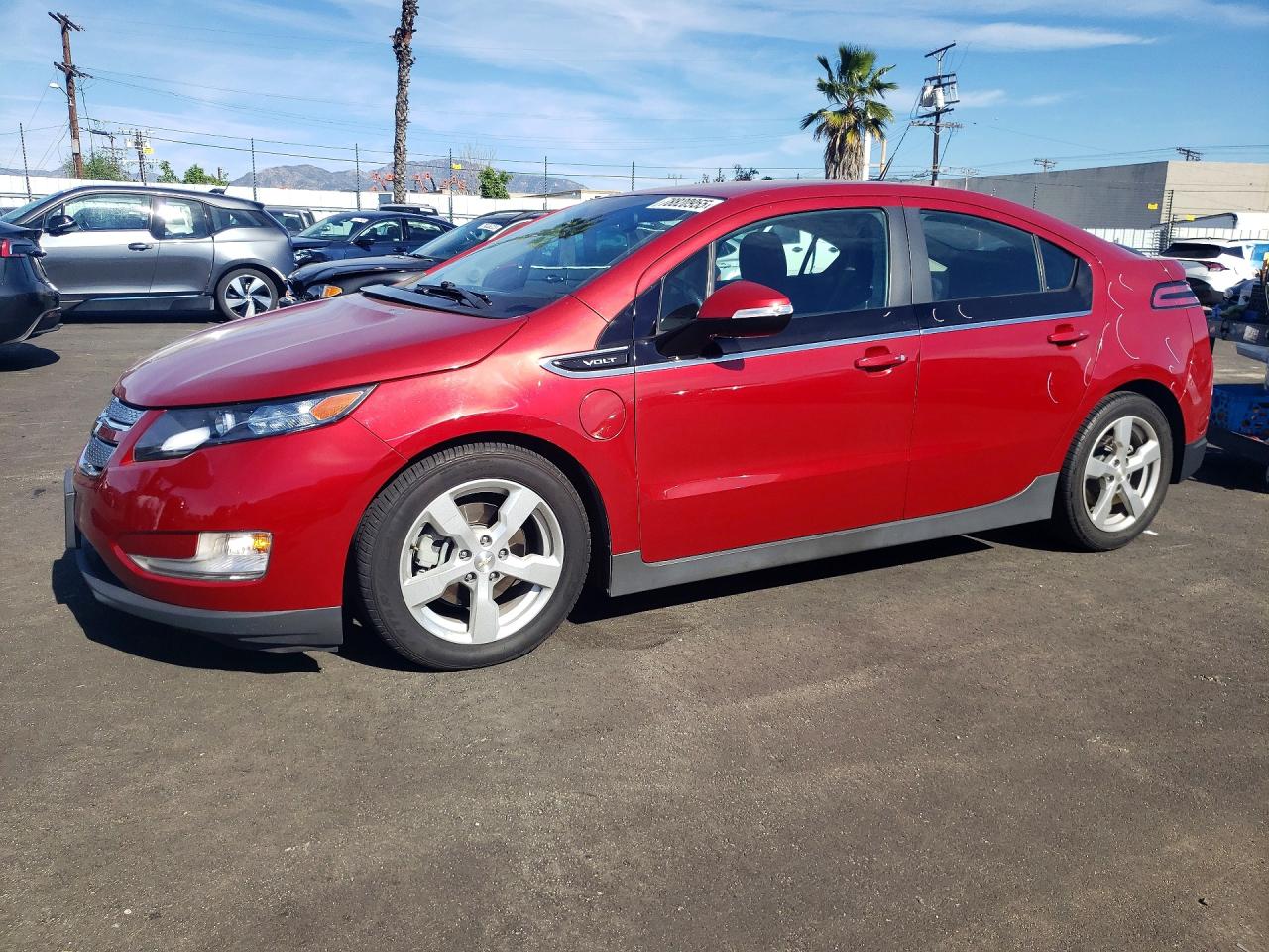 2014 CHEVROLET VOLT photo 2