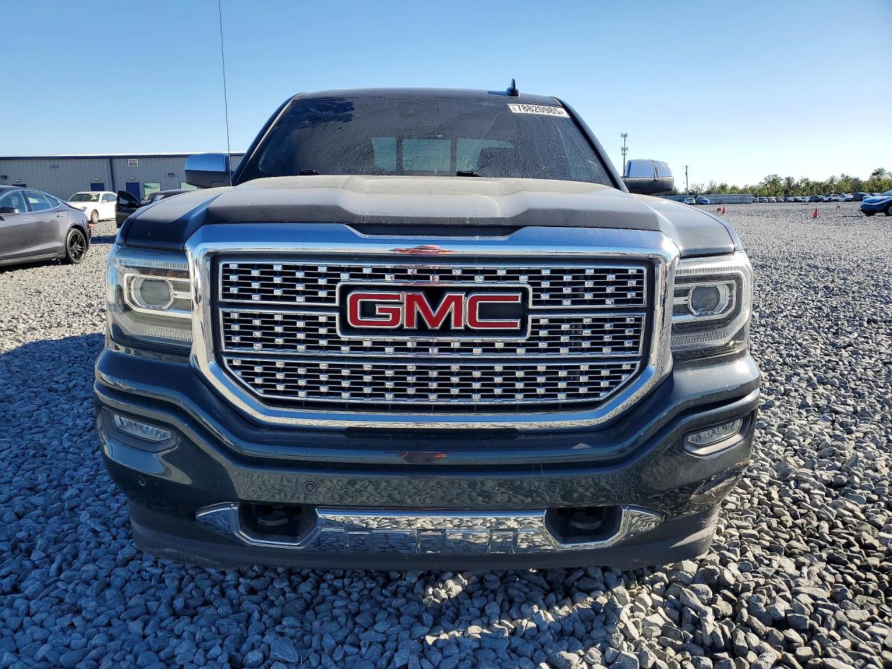 2017 GMC SIERRA K1500 DENALI photo 5
