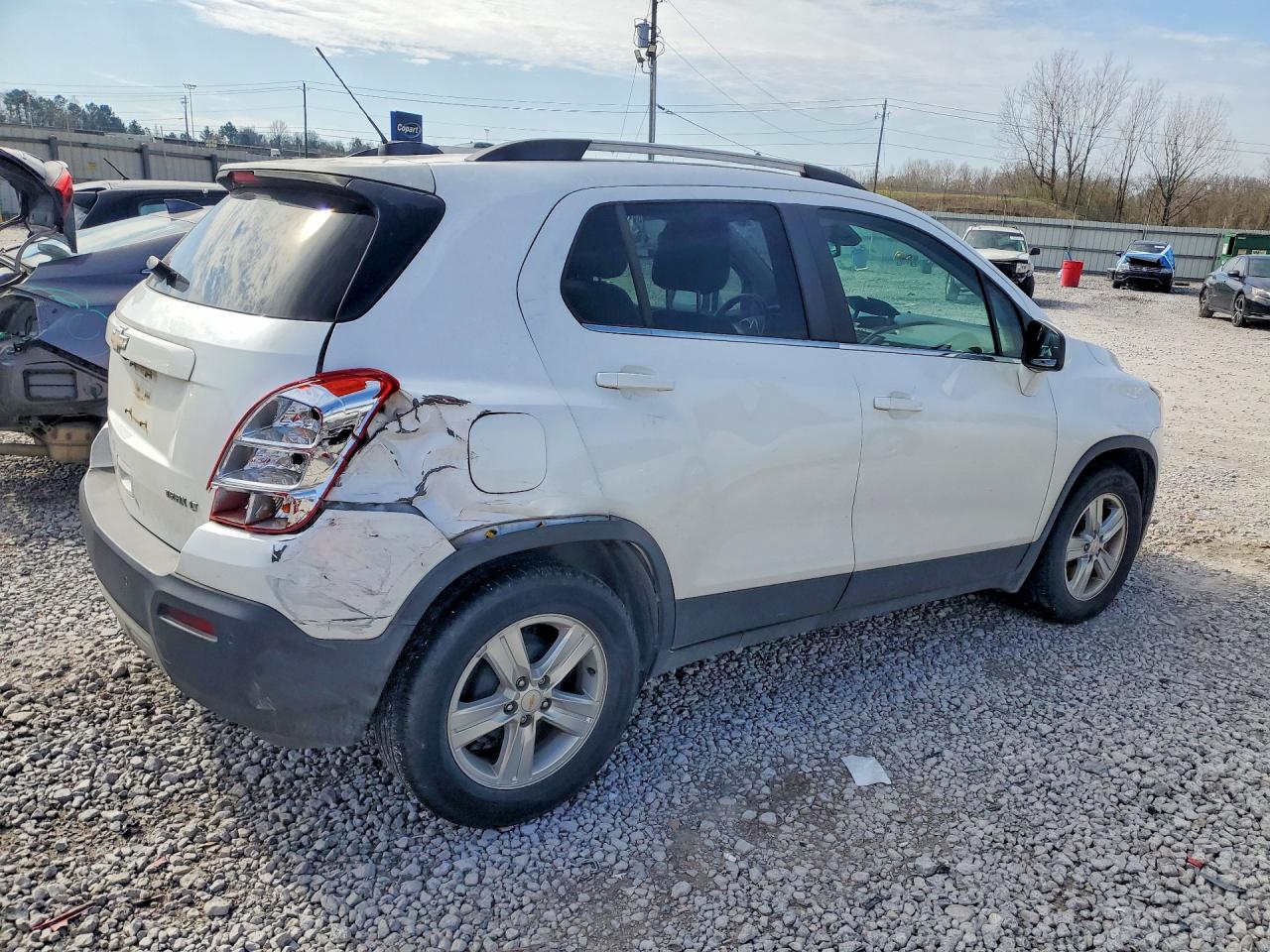 2015 CHEVROLET TRAX 1LT photo 3