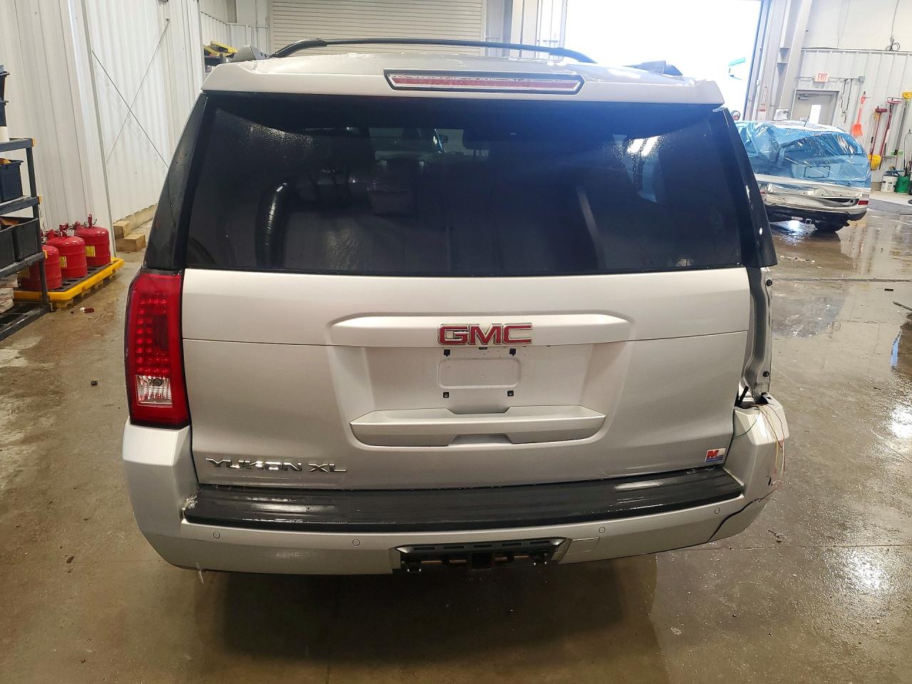 2015 GMC YUKON XL K1500 SLT photo 6