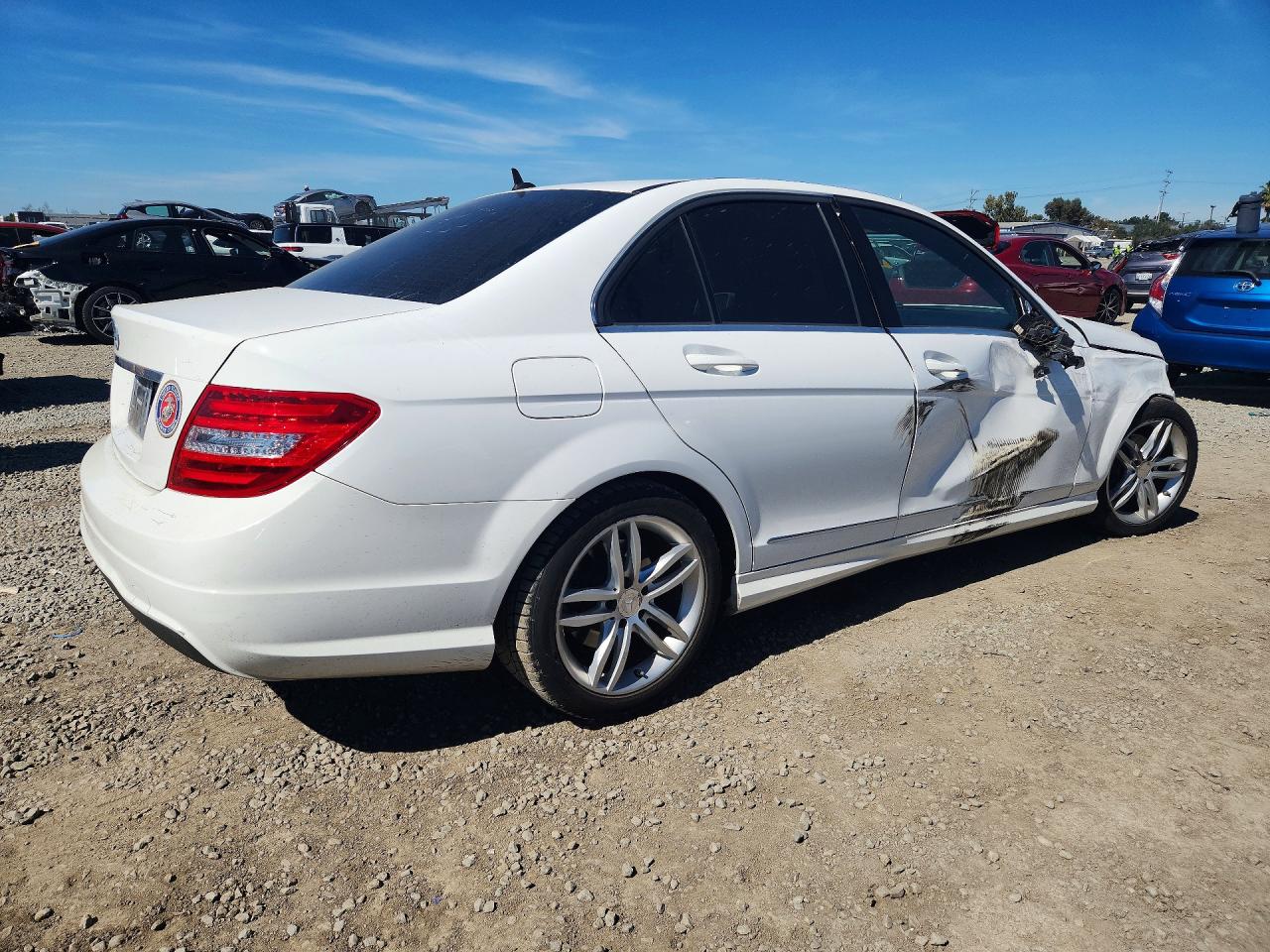 2013 MERCEDES-BENZ C 250 photo 5