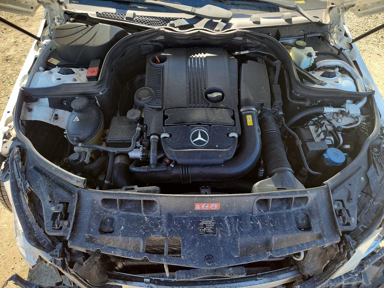2013 MERCEDES-BENZ C 250 photo 21