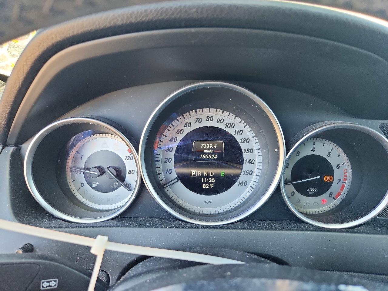 2013 MERCEDES-BENZ C 250 photo 17