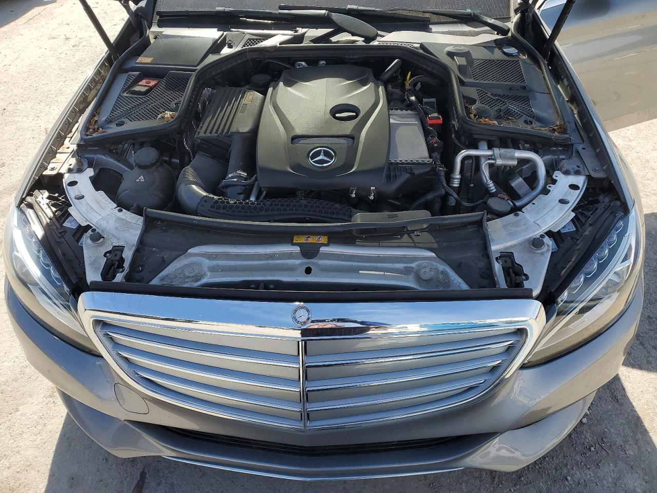 2015 MERCEDES-BENZ C 300 photo 21