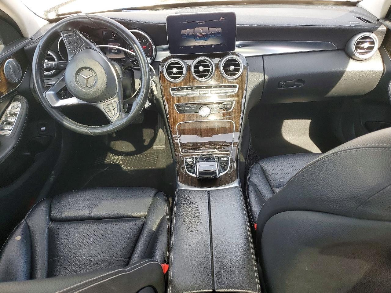 2015 MERCEDES-BENZ C 300 photo 15