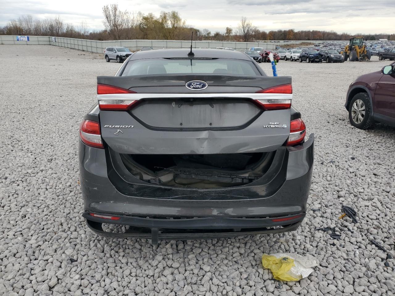 2017 FORD FUSION SE HYBRID photo 6
