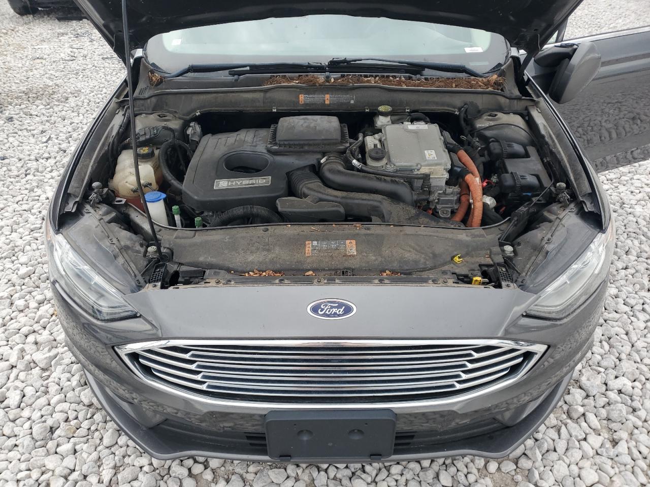 2017 FORD FUSION SE HYBRID photo 11