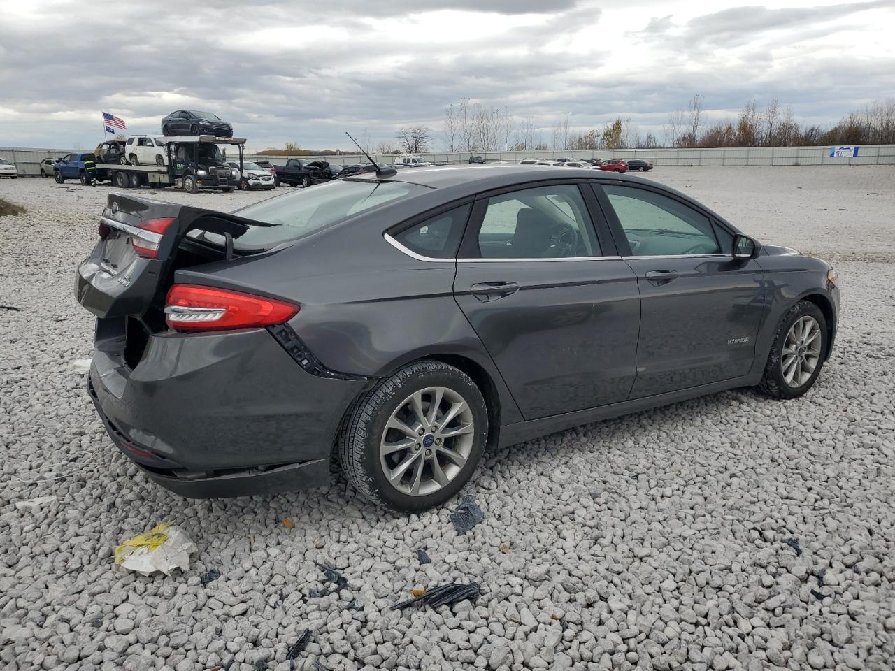 2017 FORD FUSION SE HYBRID photo 3