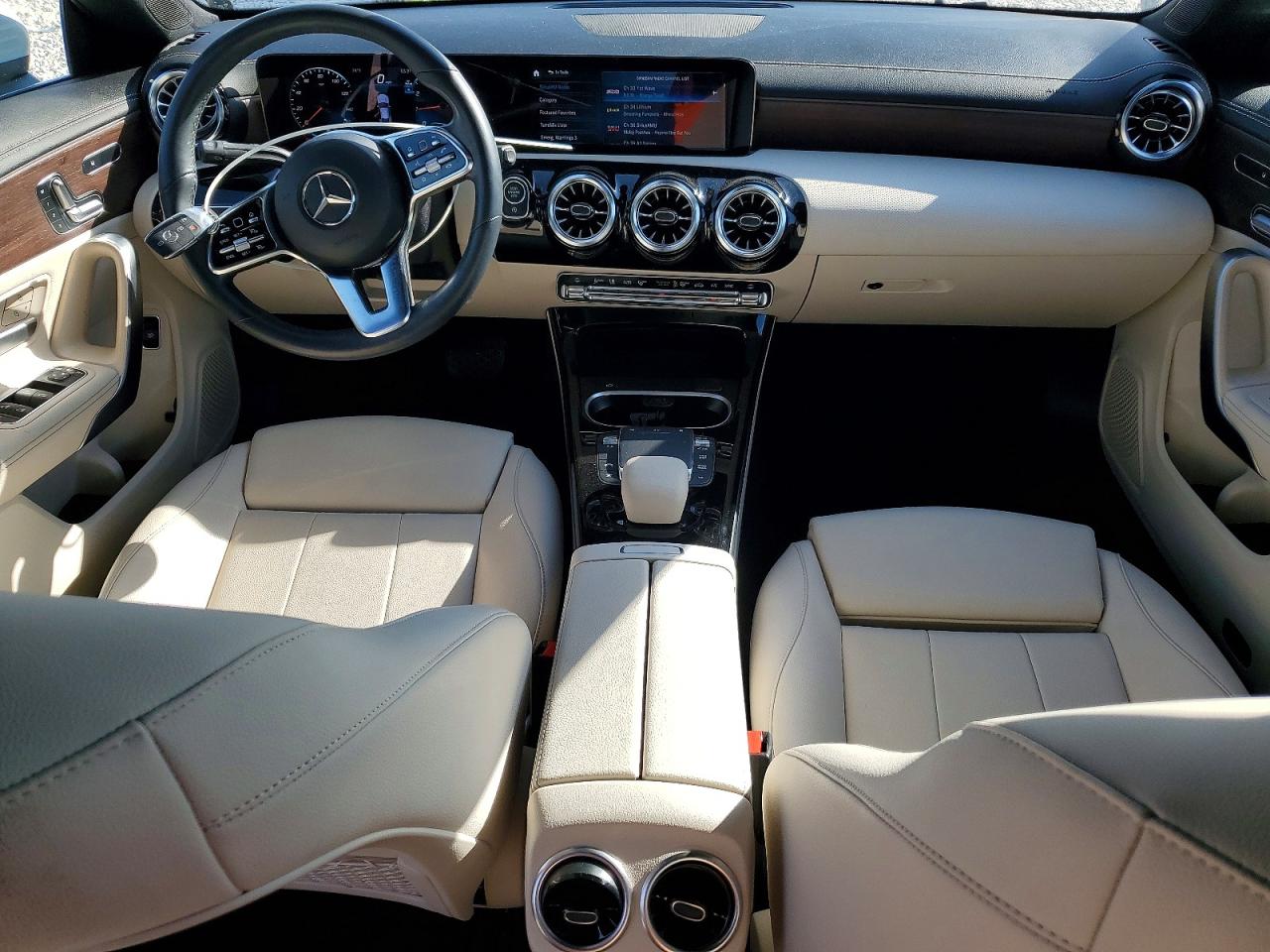 2023 MERCEDES-BENZ CLA 250 4MATIC photo 8