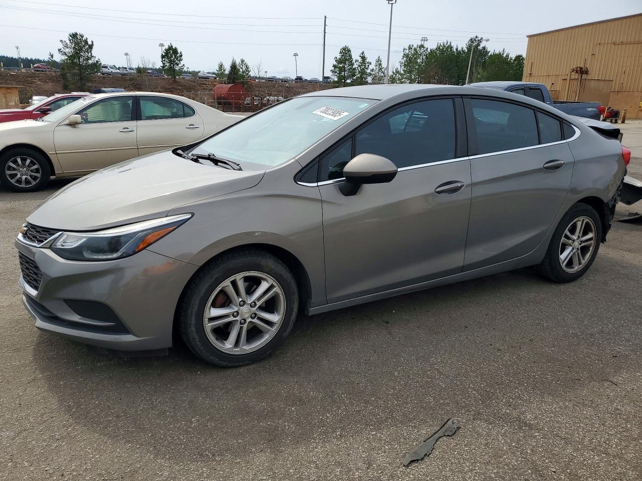 2017 CHEVROLET CRUZE