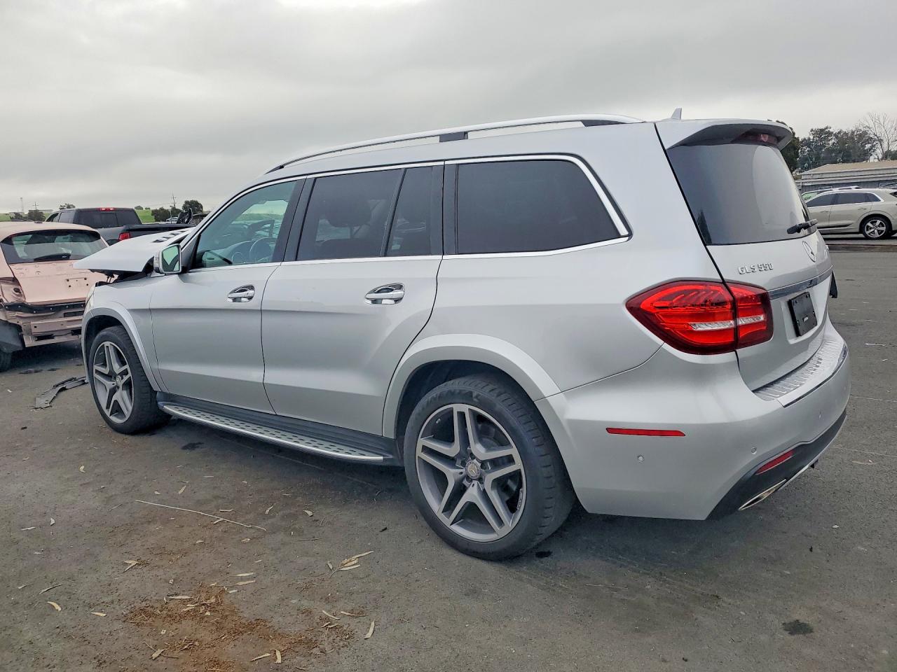 2017 MERCEDES-BENZ GLS 550 4MATIC photo 3