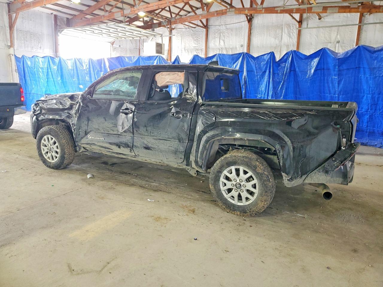 2024 TOYOTA TACOMA SR5 photo 3
