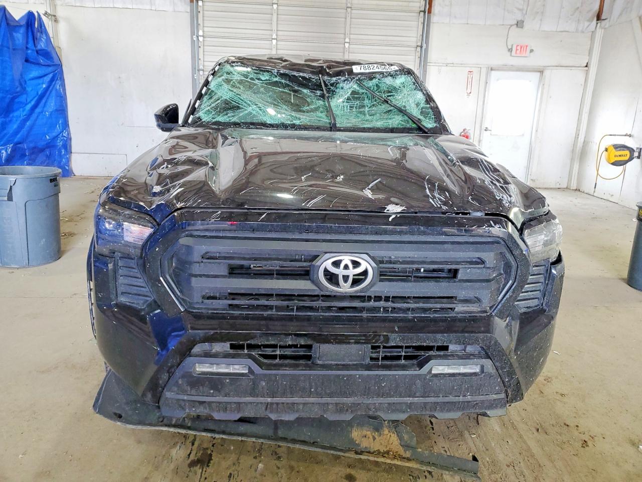 2024 TOYOTA TACOMA SR5 photo 9