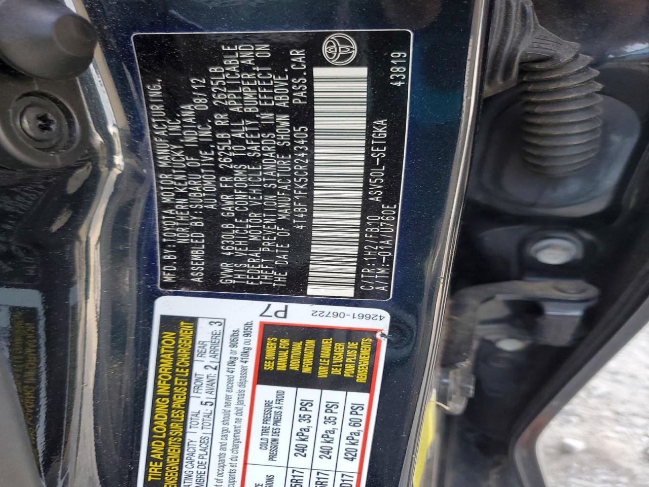 2012 TOYOTA CAMRY XLE photo 23